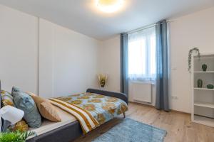 All You Need in BP - garage, terraces, aircon