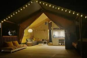 Luxe Safari Lodge Glamping Louloudia