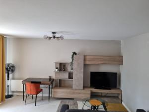 Appartements LE MONTI appartement proche MEETT, Aeroport Blagnac, Airbus, Golf international de Seilh : photos des chambres