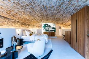 Appart'hotels Legend Majestic SPA - Insolite & Unique - Champagne - Parking prive : photos des chambres