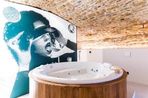 Appart'hotels Legend Majestic SPA - Insolite & Unique - Champagne - Parking prive : photos des chambres