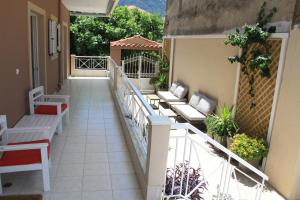 Asteri Apartments Mytikas 2-Bedroom Seaview Courtyard