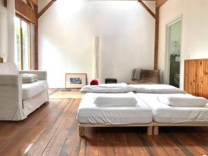 Villas Stunning 21-Bed Cottage in La Sauvetat 2 houses : photos des chambres