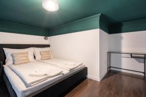 E41 - Trendy Boutique Apartments - Prime Spot by BQA