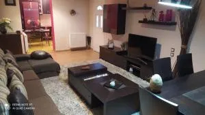 Theodora's home - Áyios Ilías