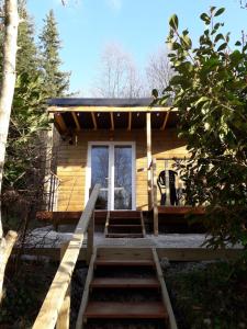 Campings La Pointe Camping : photos des chambres