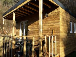 Campings La Pointe Camping : photos des chambres