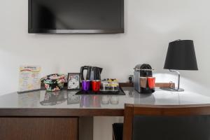 Hotels Hype Hotel : Suite Junior avec Terrasse