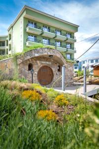 Glamping Alliance Hotel