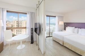 Suite Mediterranean View room in Sol House Costa del Sol