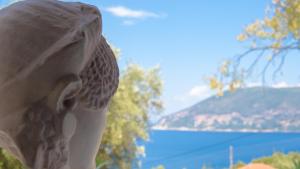 Penelope - Sea View House