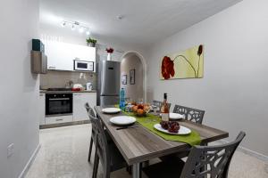 Seaside Flat with Scenic Country Views