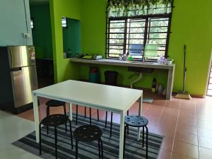 Makmur Homestay Marang