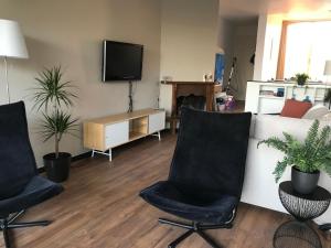 CasaBuca8 Arenzano Pineta-vista sul golf-tranquillo-verde-balcone-lussuoso e spazioso-renovato