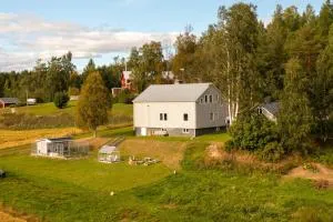 3-bedroom condo with indoor fireplace - Bäcknäset