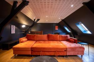 Maisons de vacances Large charming Norman house with pool and cinema room : photos des chambres