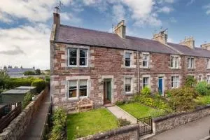 Hopetoun Cottage - 吉伦