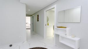 Marina Retreat - CleverDetails, for 2 adults and 2 children, Jacuzzi, near the Marina and the beach