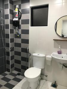 Ipoh Homestay - Manhattan Condominium with Water Park & Leisure Facilities