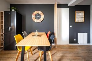 Appartements Life&Travel - Appart cosy - 4 chambres - Bordeaux : photos des chambres