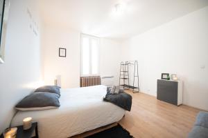 Appartements Aux portes de Lyon Tout confort emplacement ideale Netflix : photos des chambres