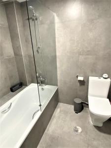 Prestigious apartment with seaview in Manilva