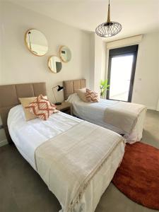 Prestigious apartment with seaview in Manilva