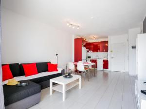 1215 Cozy apartment with Pool, Wifi Sea View