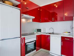 1215 Cozy apartment with Pool, Wifi Sea View