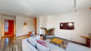 Abitaziun Curtins 1 6 - La Punt Chamues-ch