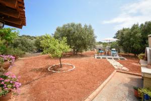 Villa Karmilos - A family Villa near the cretan sea and the mountains
