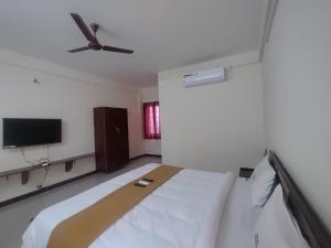 MARVEL RESIDENCY - MR ROOMS