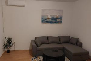 Apartman B&Đ Split