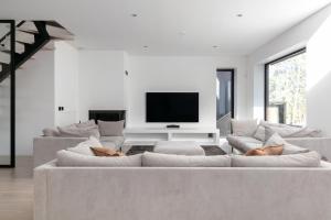 Stylish and spacious family home