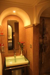 Riad Carllian