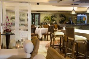 Country International Hotel