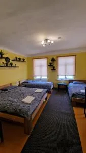 Pie Parka - Myza Igaste