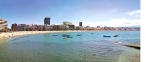 Cosy flat in the beach