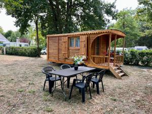 Campings Camping La Riviere Doree : photos des chambres