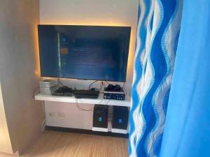 Cozy 1BR cityview with Balcony and near Airport