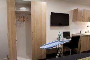 Abode37 Motel Emerald