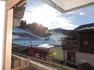 Appartement rénové 3 chambres aux Gets, balcon et parking - FR-1-598-122