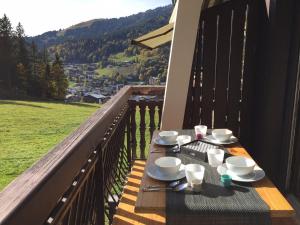 Studio ski au pied rénové, balcon, piscine, parking - FR-1-598-131
