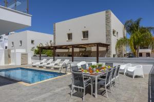 Protaras Sunrise Beach Villa 2