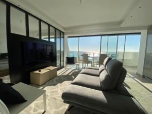 Appartements Le Panoramique, P2 vue sur mer, clim, centre ville, WIFI : photos des chambres