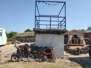 Bada Namu House 바닷가나무집