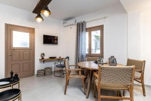 Cozy Comfy Town House