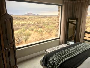 LEOPARDS VIEW MOUNTAIN VILLA @ Steinheim Game Farm & Camping