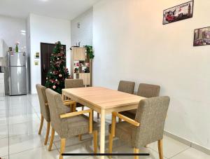 COZY DSummit 2 Bedrooms @ 100mbps HIGH SPEED WIFI