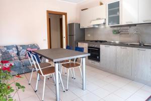 S289 - Sirolo, delizioso bilocale con portico